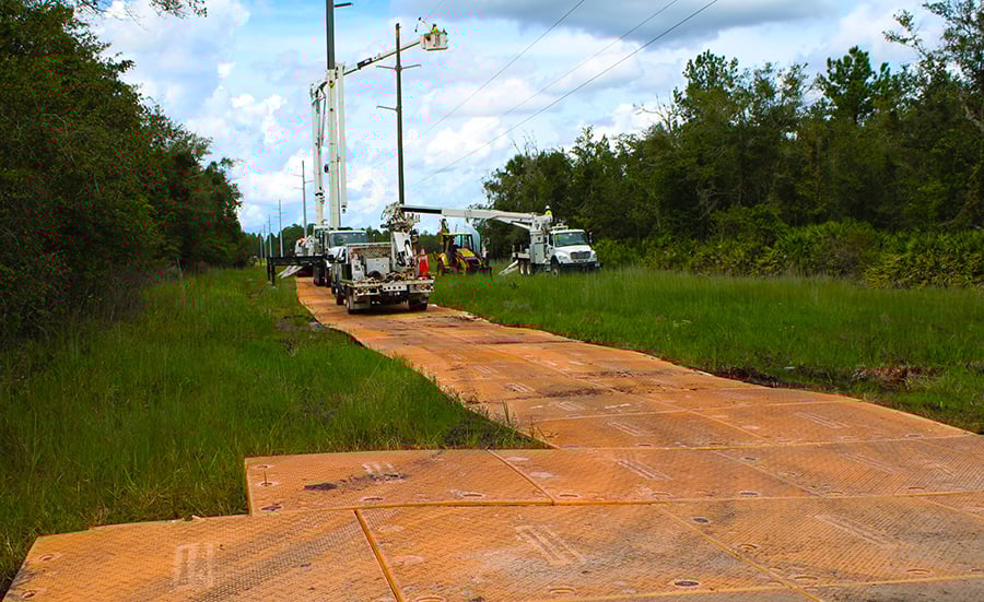 Utilities access composite mats