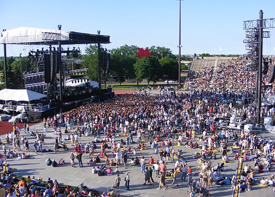 Turf protection mats for festivals