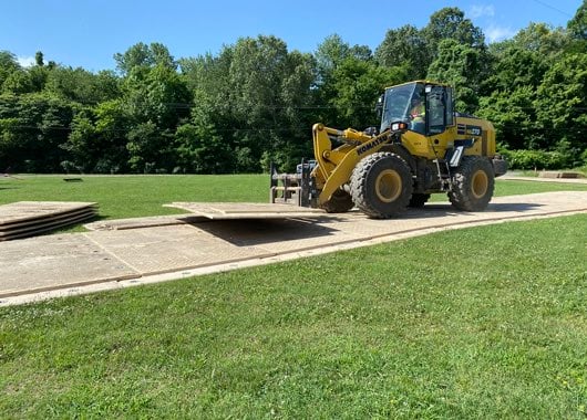 Composite mats for grass protection