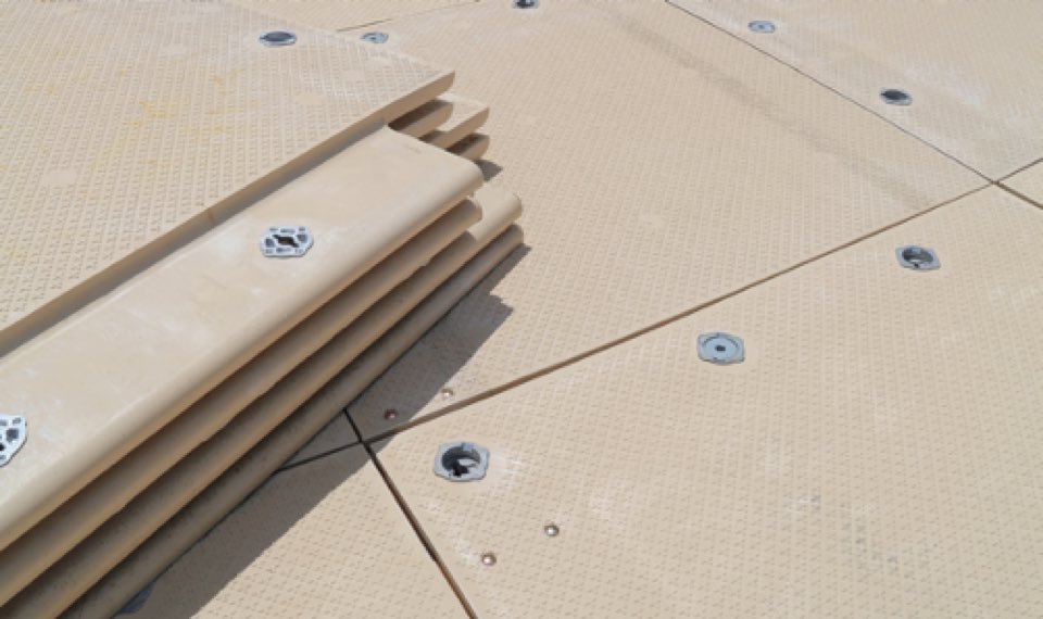 Recyclable composite matting